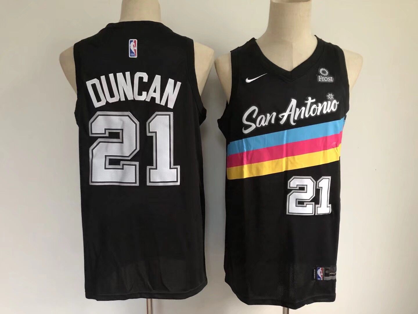 Men's Black San Antonio Spurs #21 Tim Duncan 2020 City Edition Stitched Jersey Men's Black San Antonio Spurs #21 Tim Duncan 2020 City Edition Stitched Jersey
